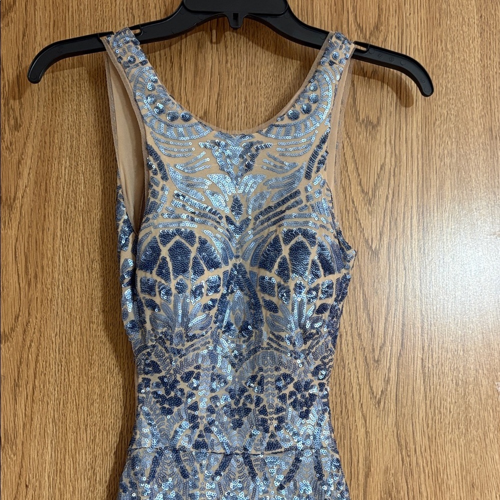 Camille La Vie Blue and nude Backless prom Dress - Picture 4 of 9